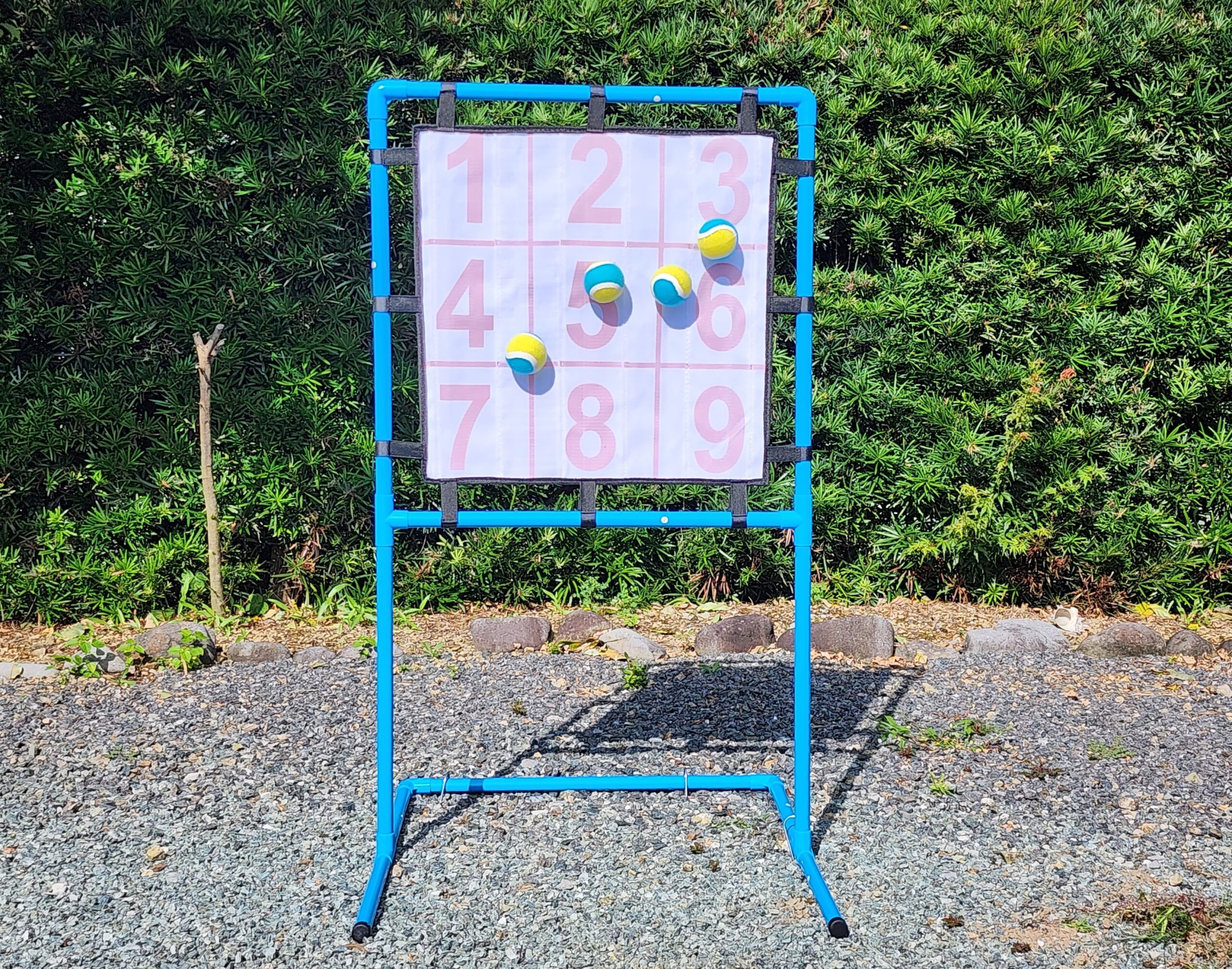 ストラックアウト